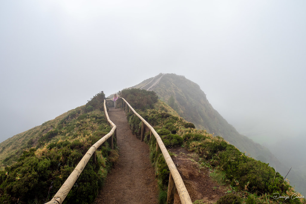 Fog/Niebla/Boira. Açores. Miradouro, Boca del lobo.