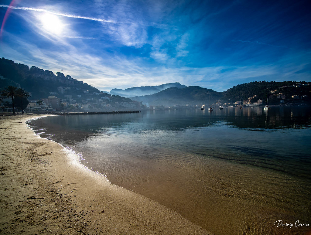 fog/niebla/boira/ al fondo del Port de Sóller.